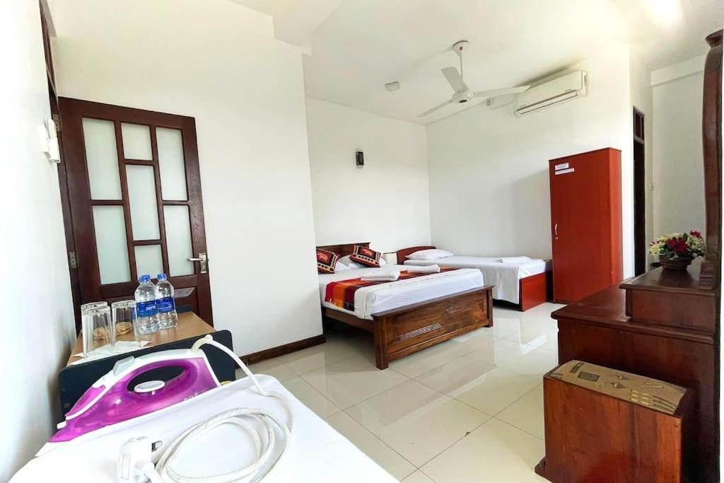 Saru Holiday Apartment - Upto 6 Guests Kandy Exterior photo