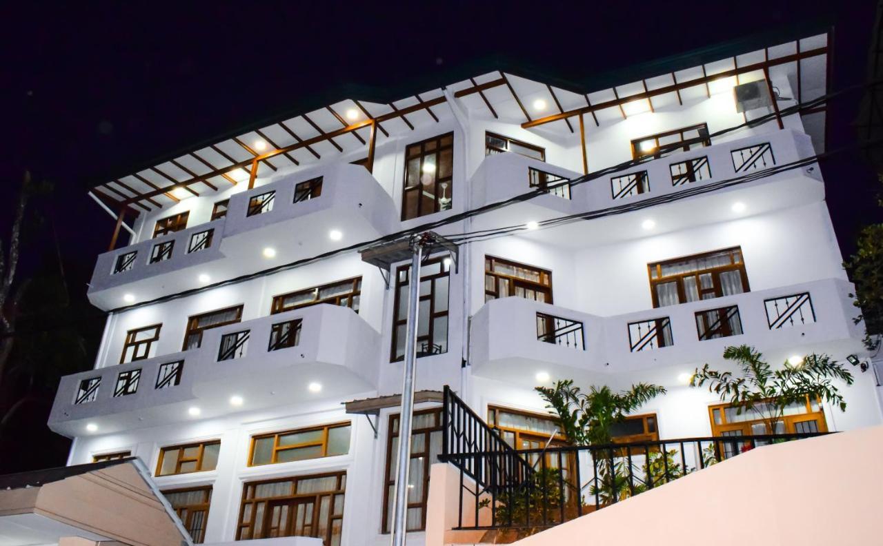 Saru Holiday Apartment - Upto 6 Guests Kandy Exterior photo