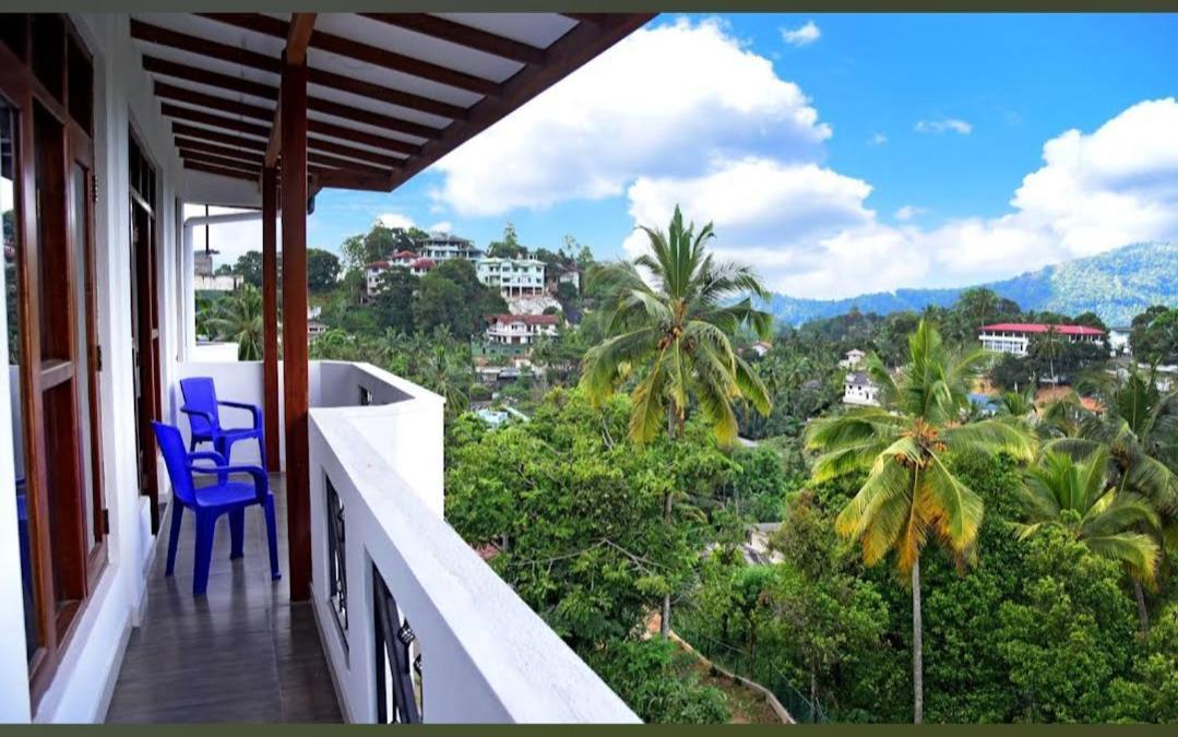 Saru Holiday Apartment - Upto 6 Guests Kandy Exterior photo