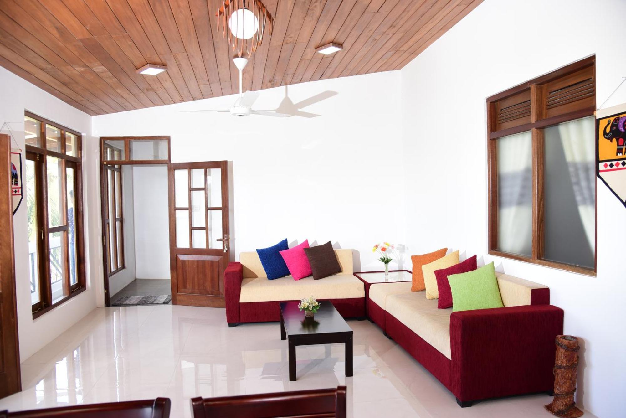 Saru Holiday Apartment - Upto 6 Guests Kandy Exterior photo